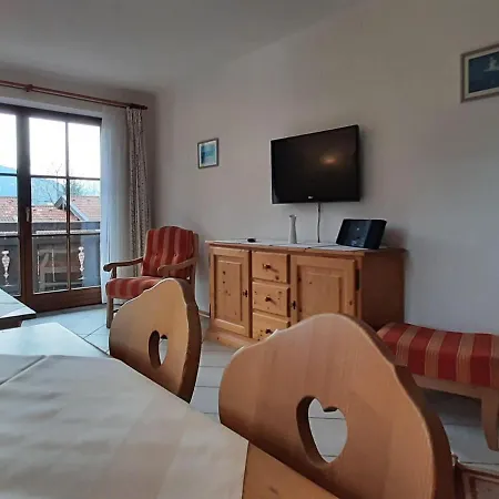 In Apartmán *